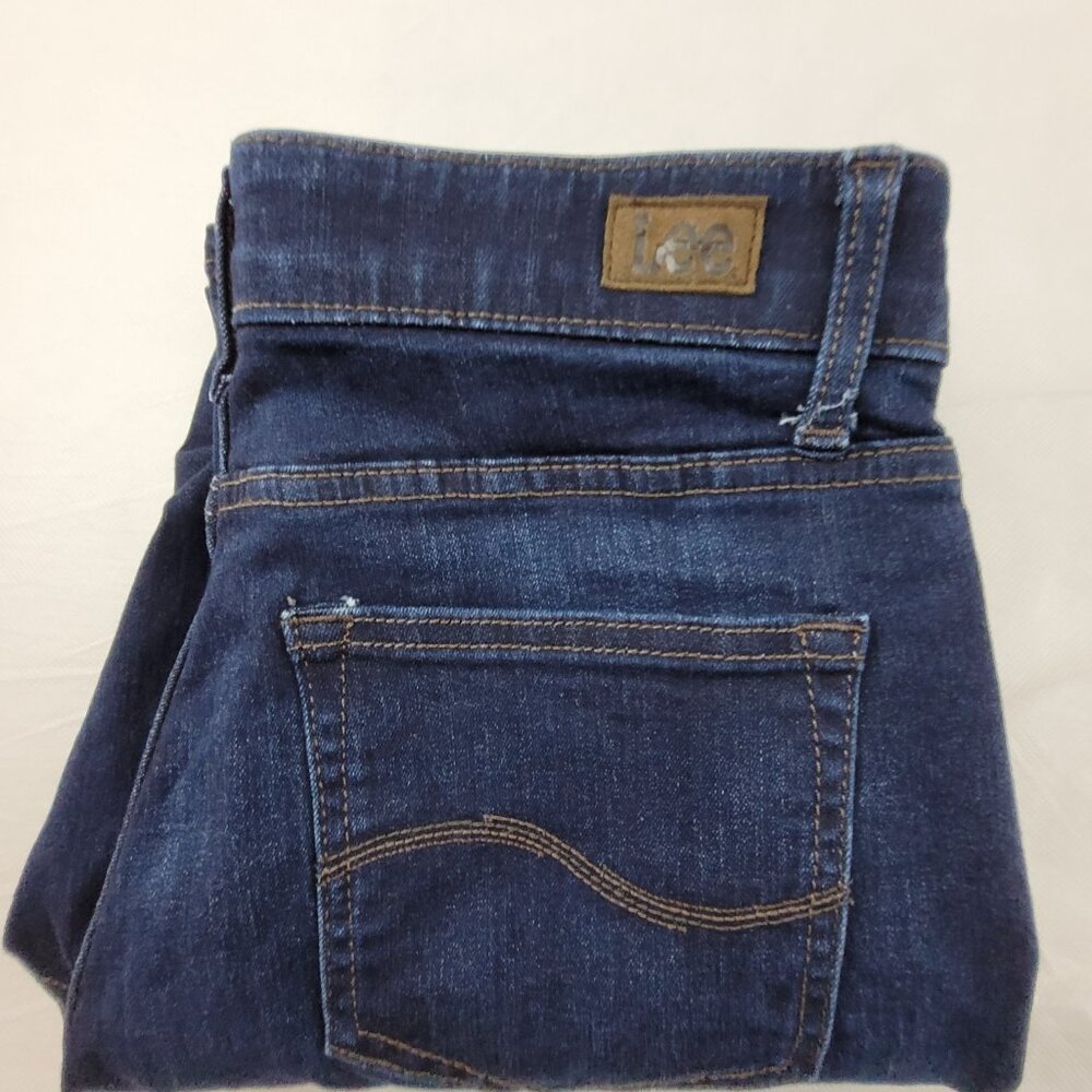 Lee Jeans Women's 10 Blue Dark Wash Regular Fit Straight Leg Flex Motion - Picture 13 of 13